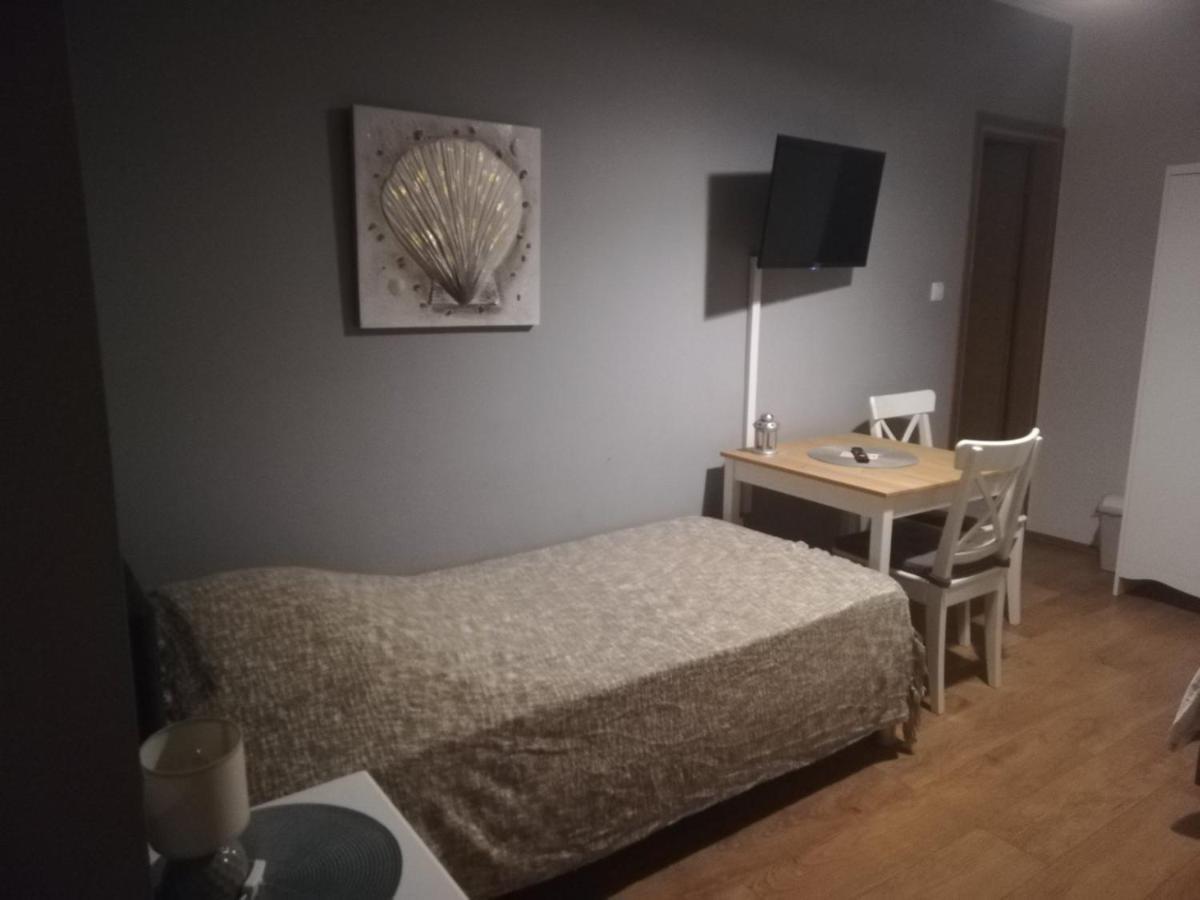 Guest House Lucija Buzin Buitenkant foto