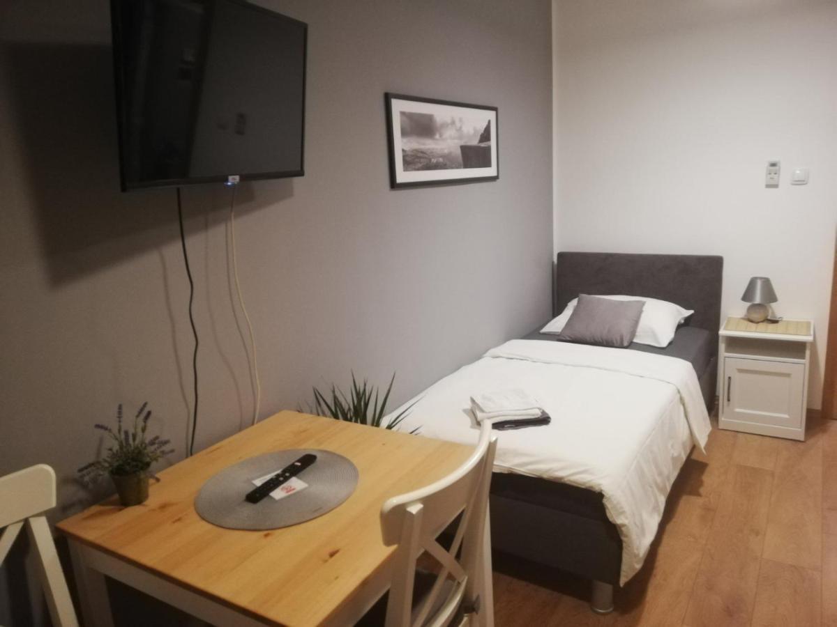 Guest House Lucija Buzin Buitenkant foto