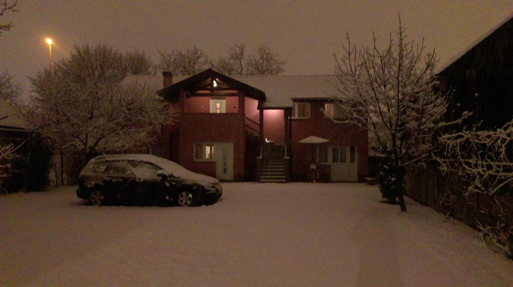 Guest House Lucija Buzin Buitenkant foto